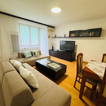 사라예보 Quiet Corner Of Bascarsija 아파트 외부 사진